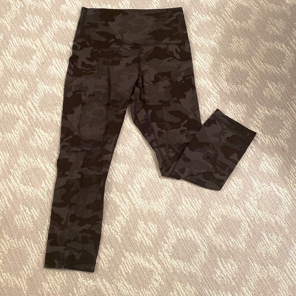 Lululemon Align Camo Capris
